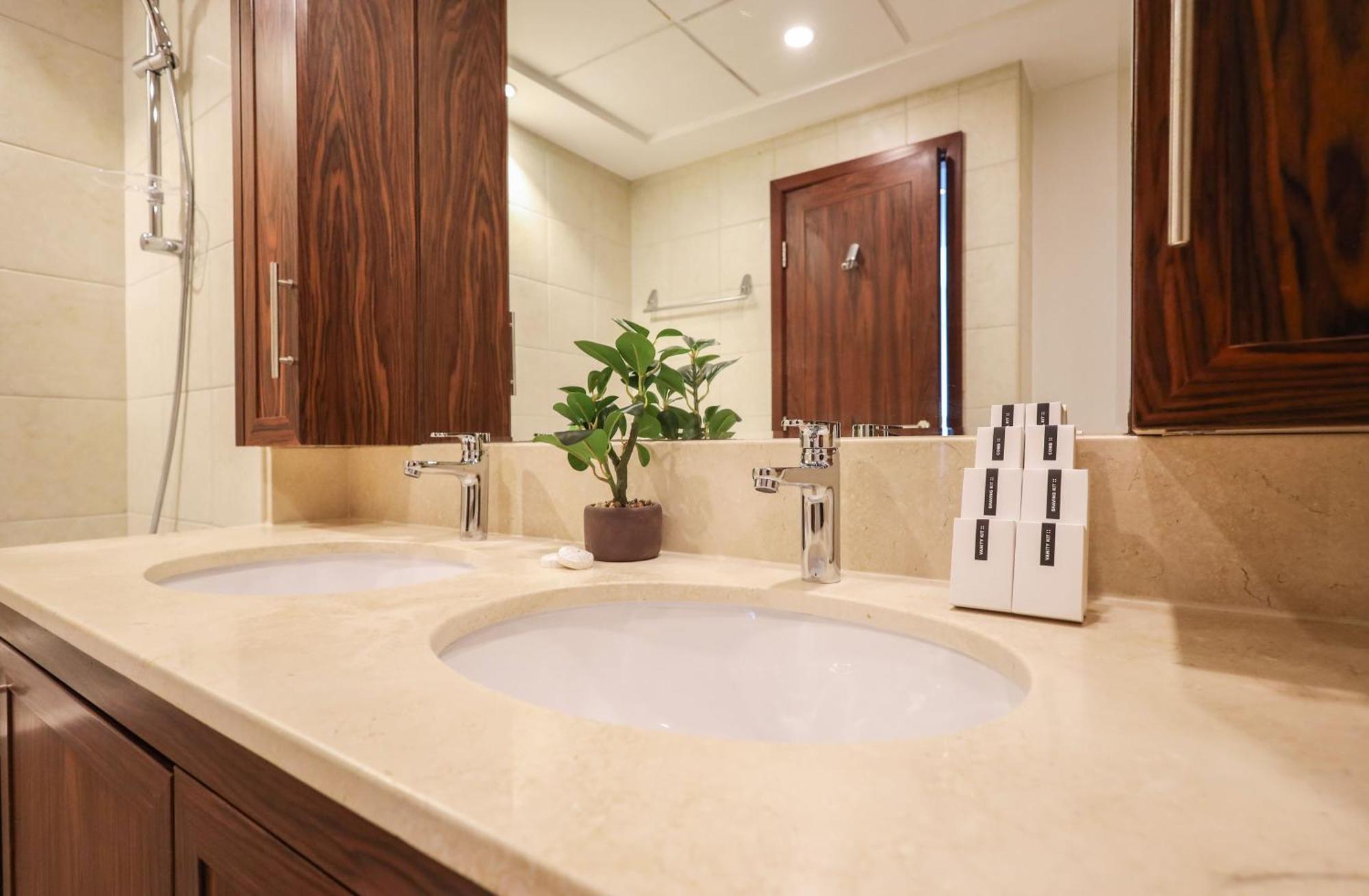 Elite Lux Homes - Breathtaking Burj Khalifa Views 2 Bhk In Downtown Apartment Dubai