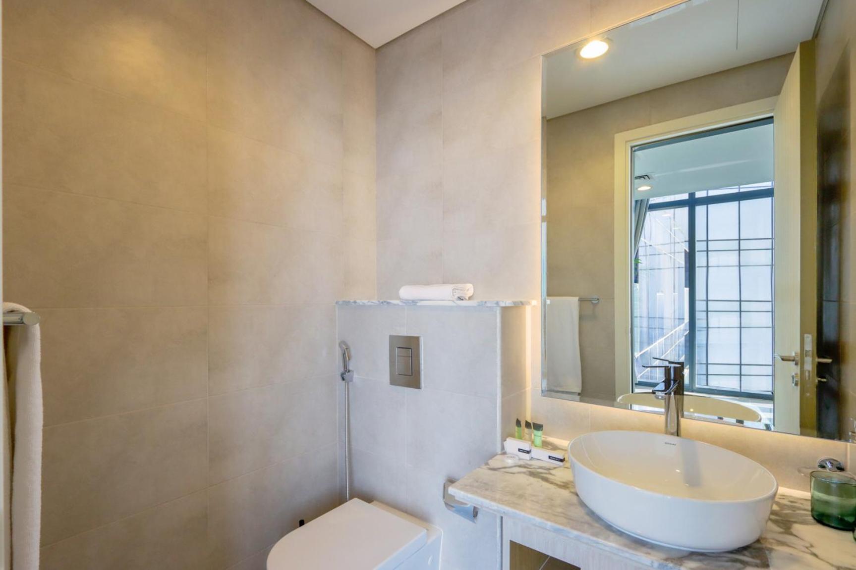 Paramount Midtown - Upgraded High-floor 2 Br Dubai