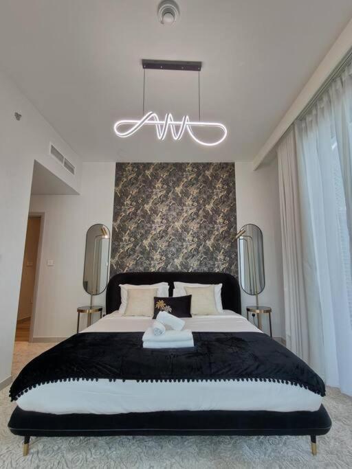 Burj View - 10 Minutes Walk Dream Lux Designer 3bd Dubai
