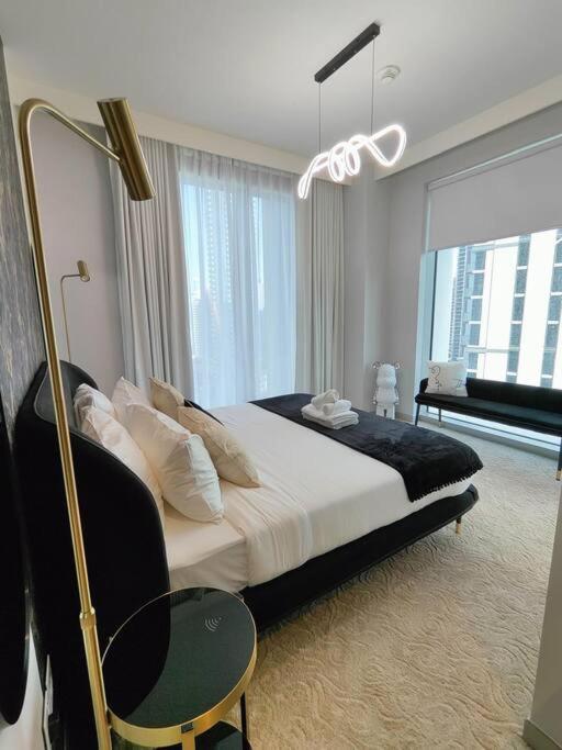 Holiday home Burj View - 10 Minutes Walk Dream Lux Designer 3bd *