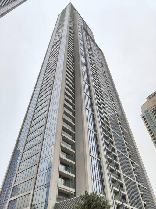Burj View - 10 Minutes Walk Dream Lux Designer 3bd Holiday home *