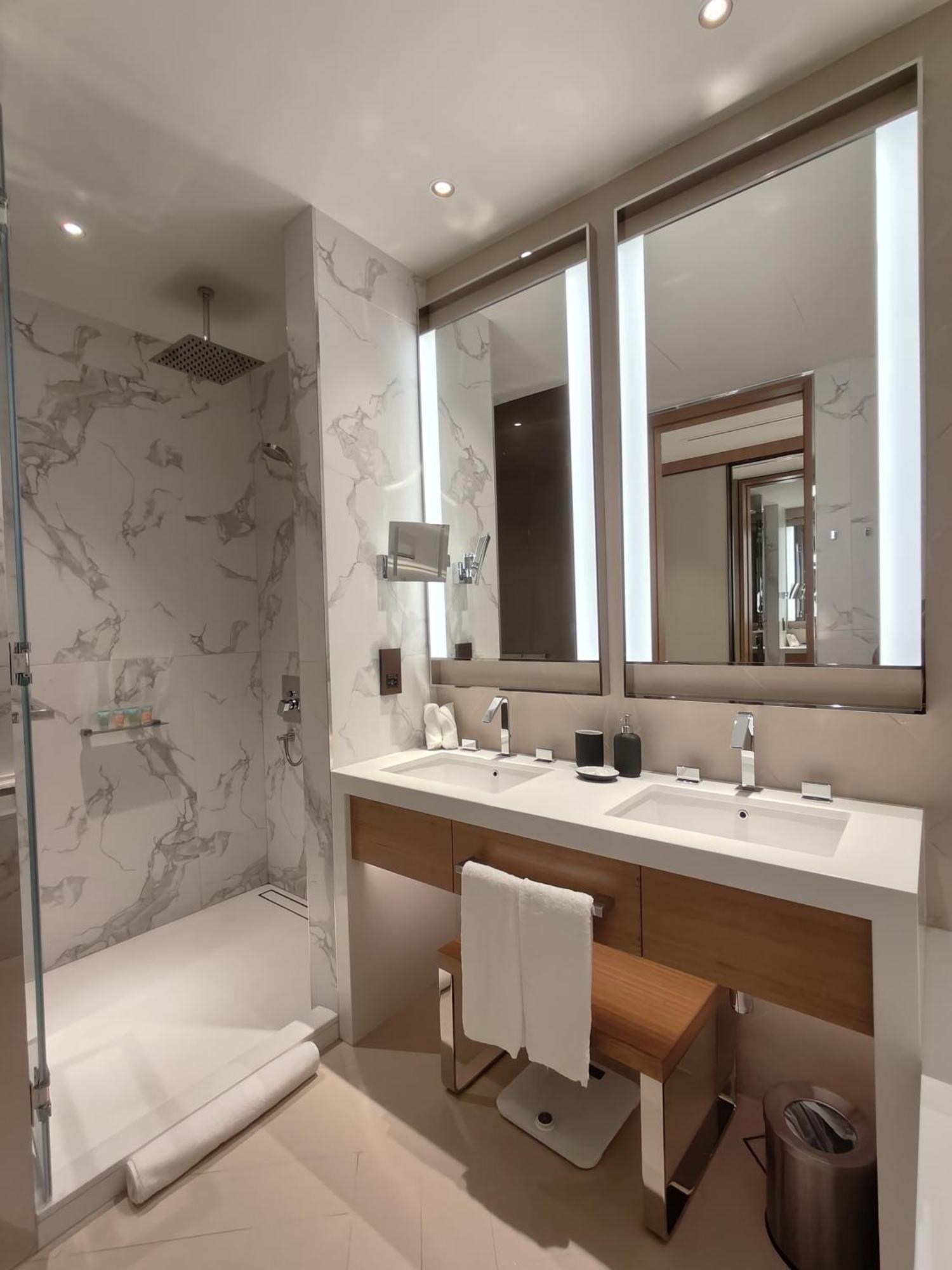 Holiday home 2bd Luxury Opera District Downtown Dubai