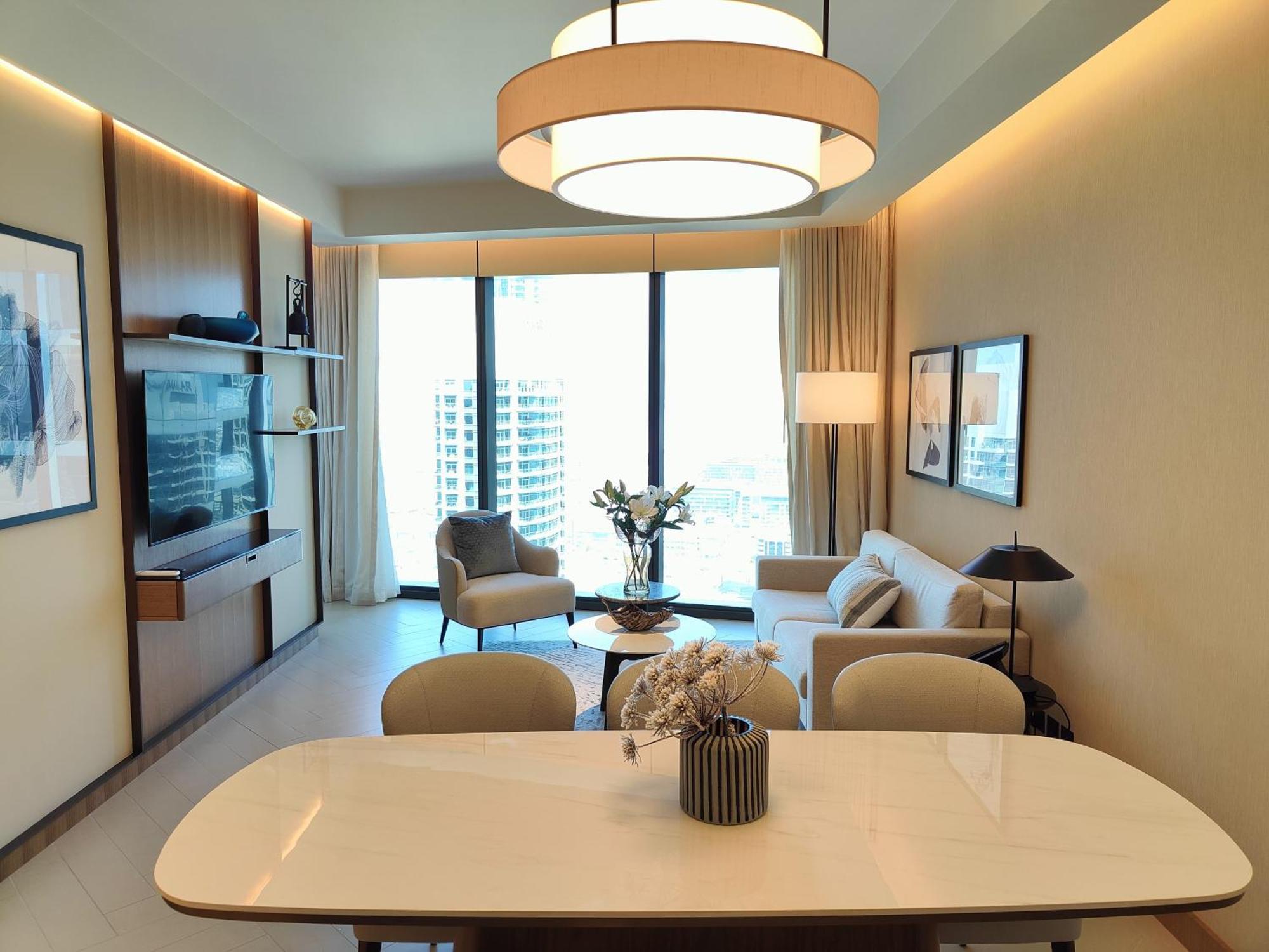 2bd Luxury Opera District Downtown