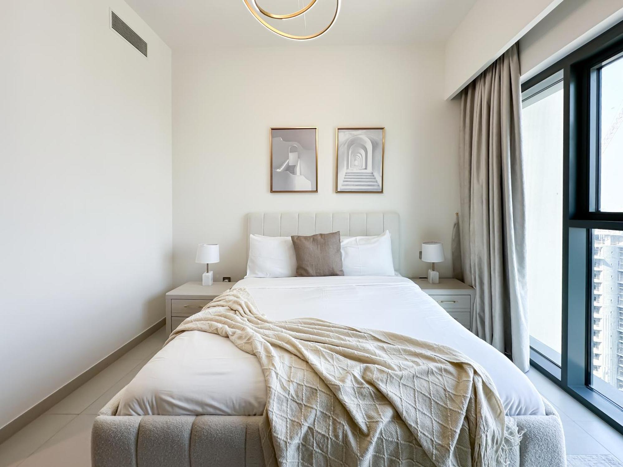 Apartment Trophy - Euphoria Eclipse In 29th Floor In Burj Royale *