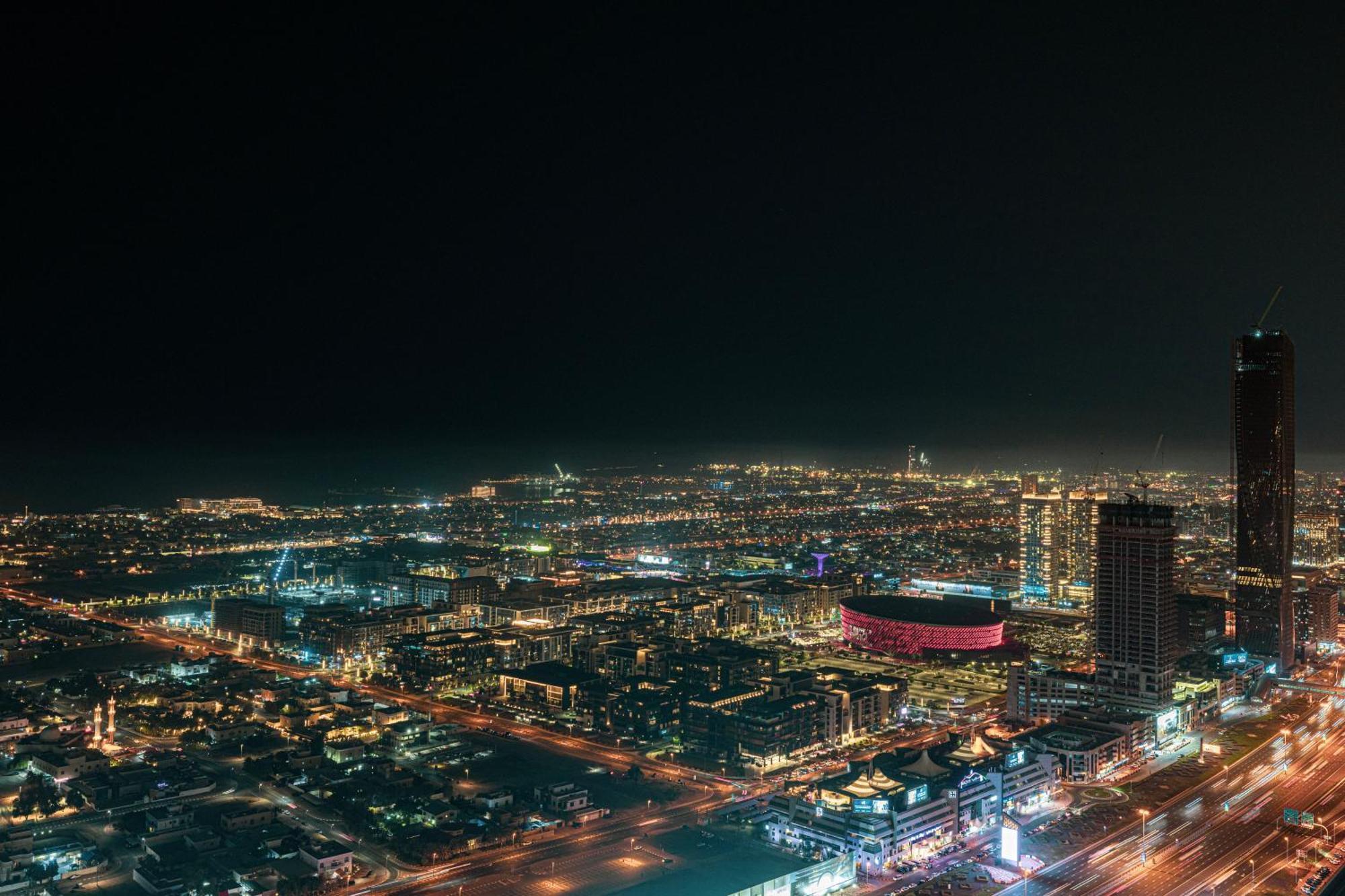 Smartstay At Paramount Tower - Sea And Downtown Views - Infinity Pool - Modern Luxury Residences Daire Dubai