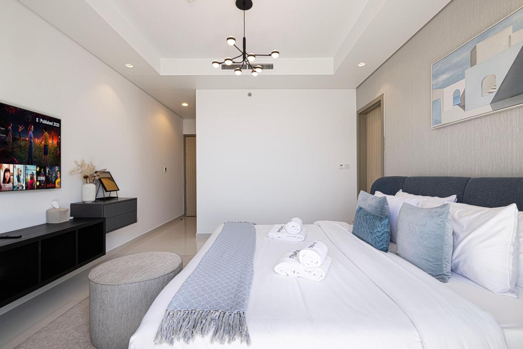 Smartstay At Paramount Tower - Sea And Downtown Views - Infinity Pool - Modern Luxury Residences Daire
