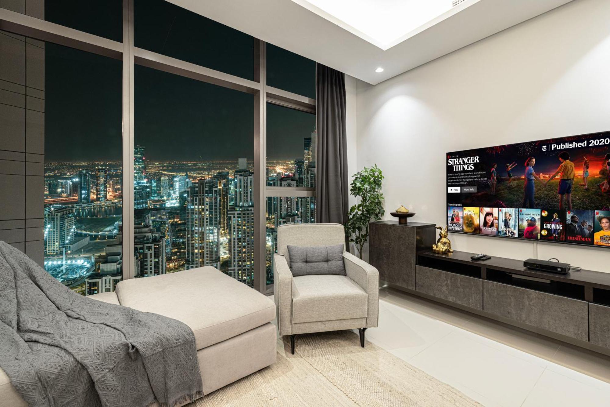 Smartstay At Paramount Tower - Sea And Downtown Views - Infinity Pool - Modern Luxury Residences Daire