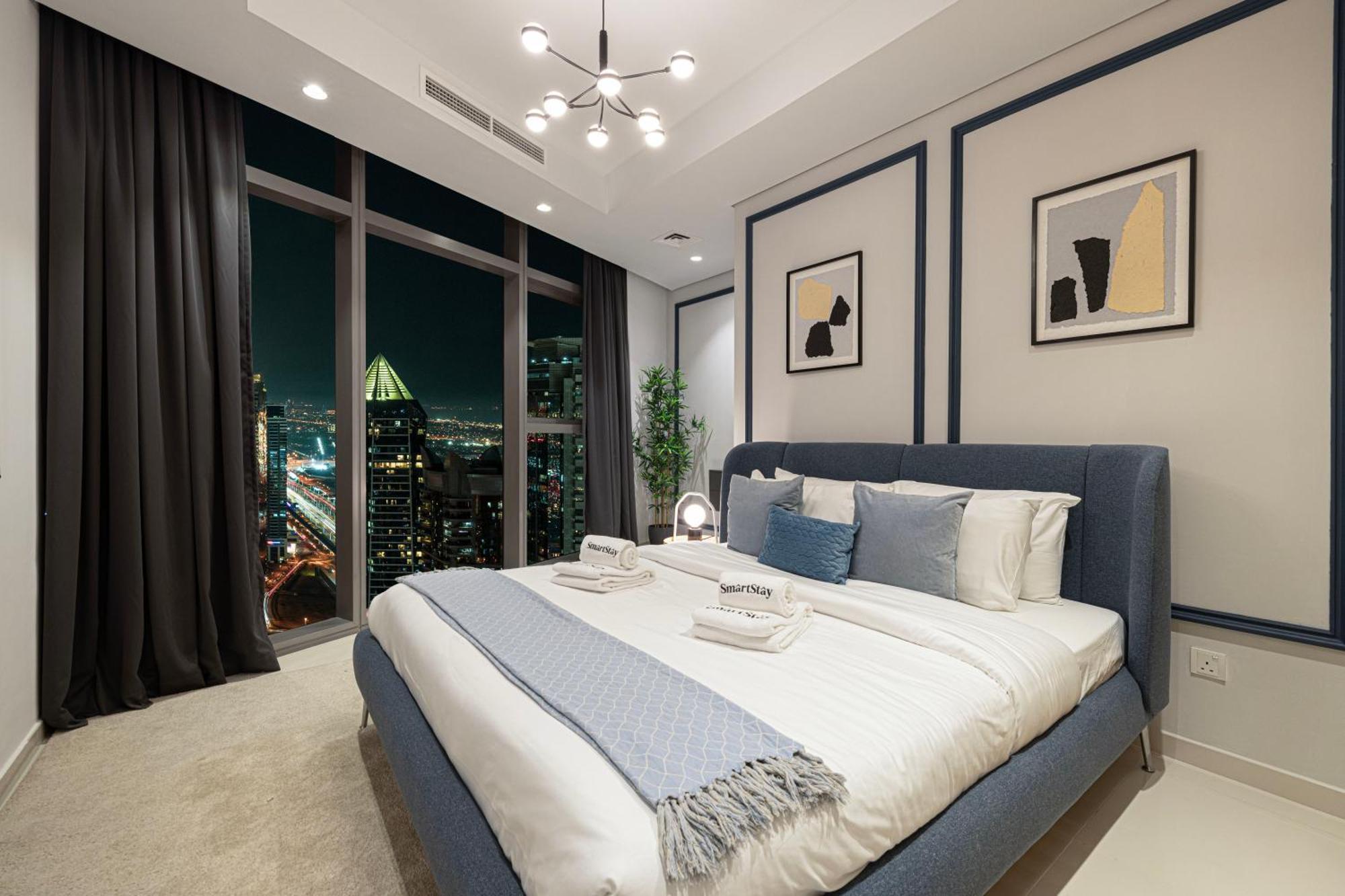 Smartstay At Paramount Tower - Sea And Downtown Views - Infinity Pool - Modern Luxury Residences Daire *