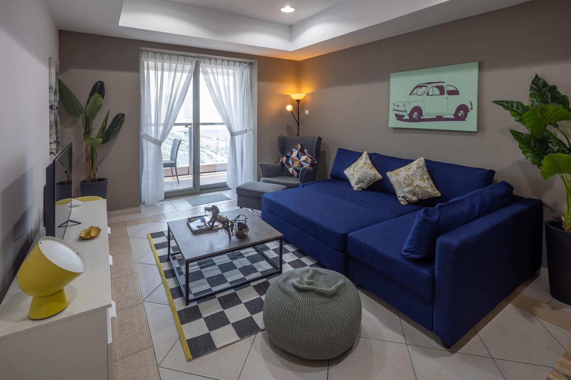 Apartment Marina View,central Location,public Transport Access,dwellingz