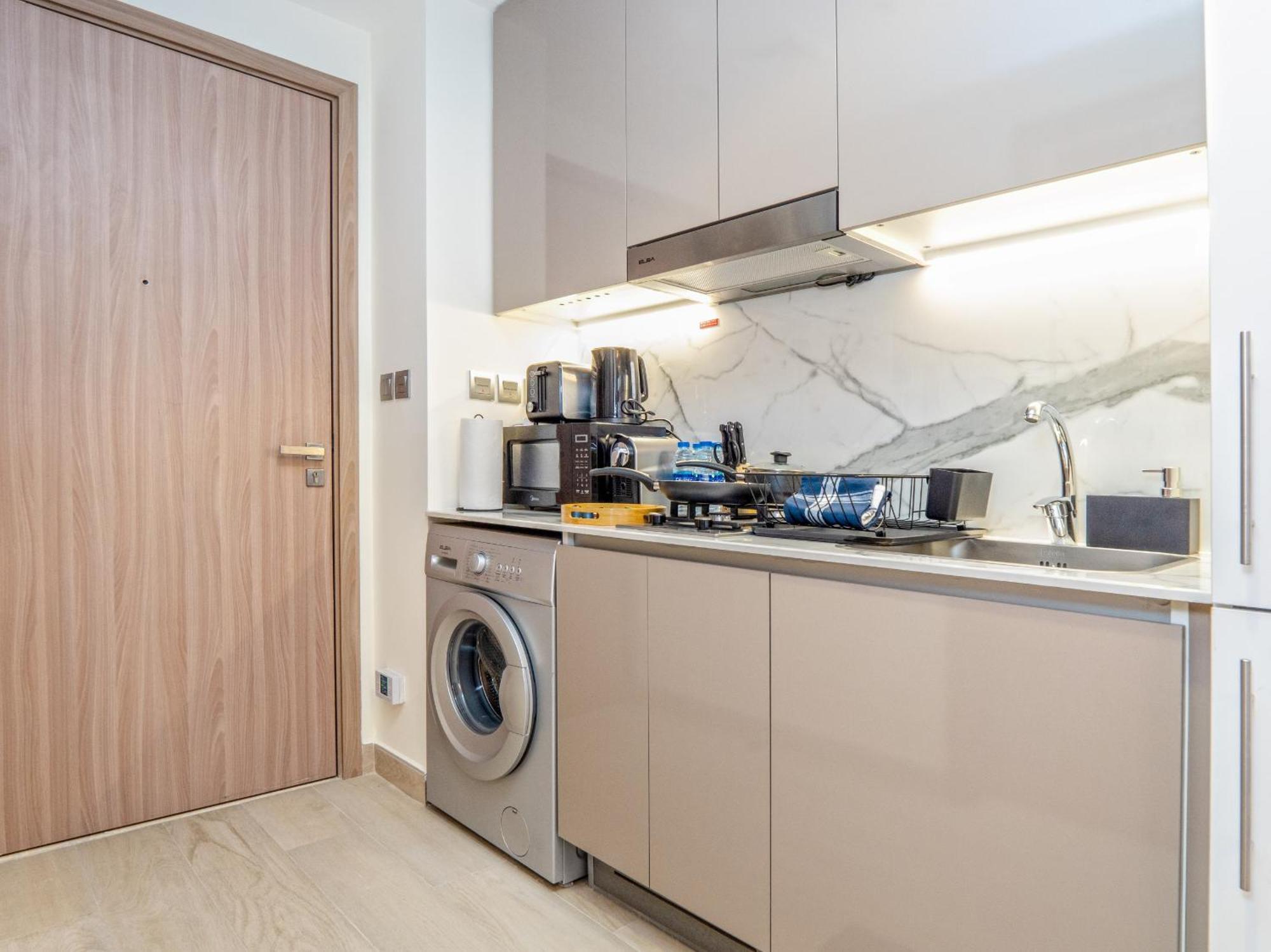 Easygo - Unbeatable Deals On Urban In Riviera 16 Apartment