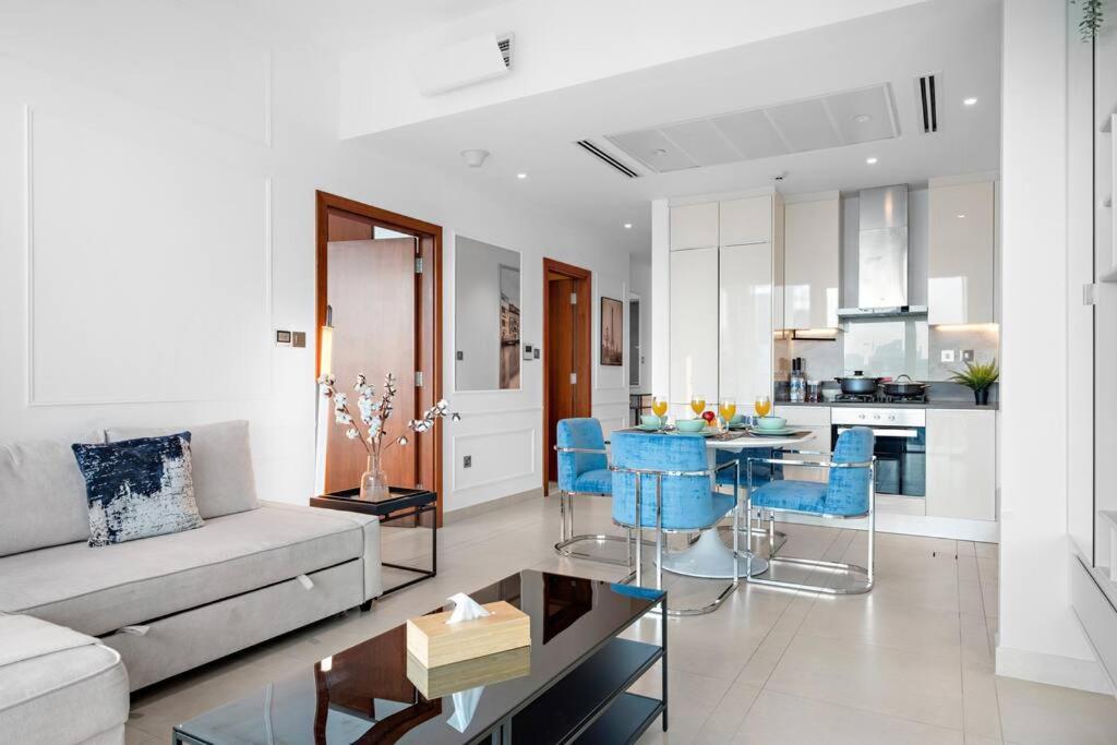 First Class 1br Urban Zen Escape Dubai