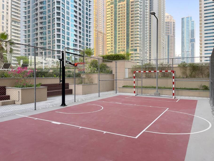 First Class 1br Urban Zen Escape * Dubai