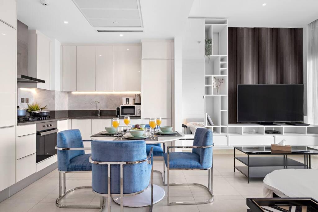 Apartment First Class 1br Urban Zen Escape Dubai