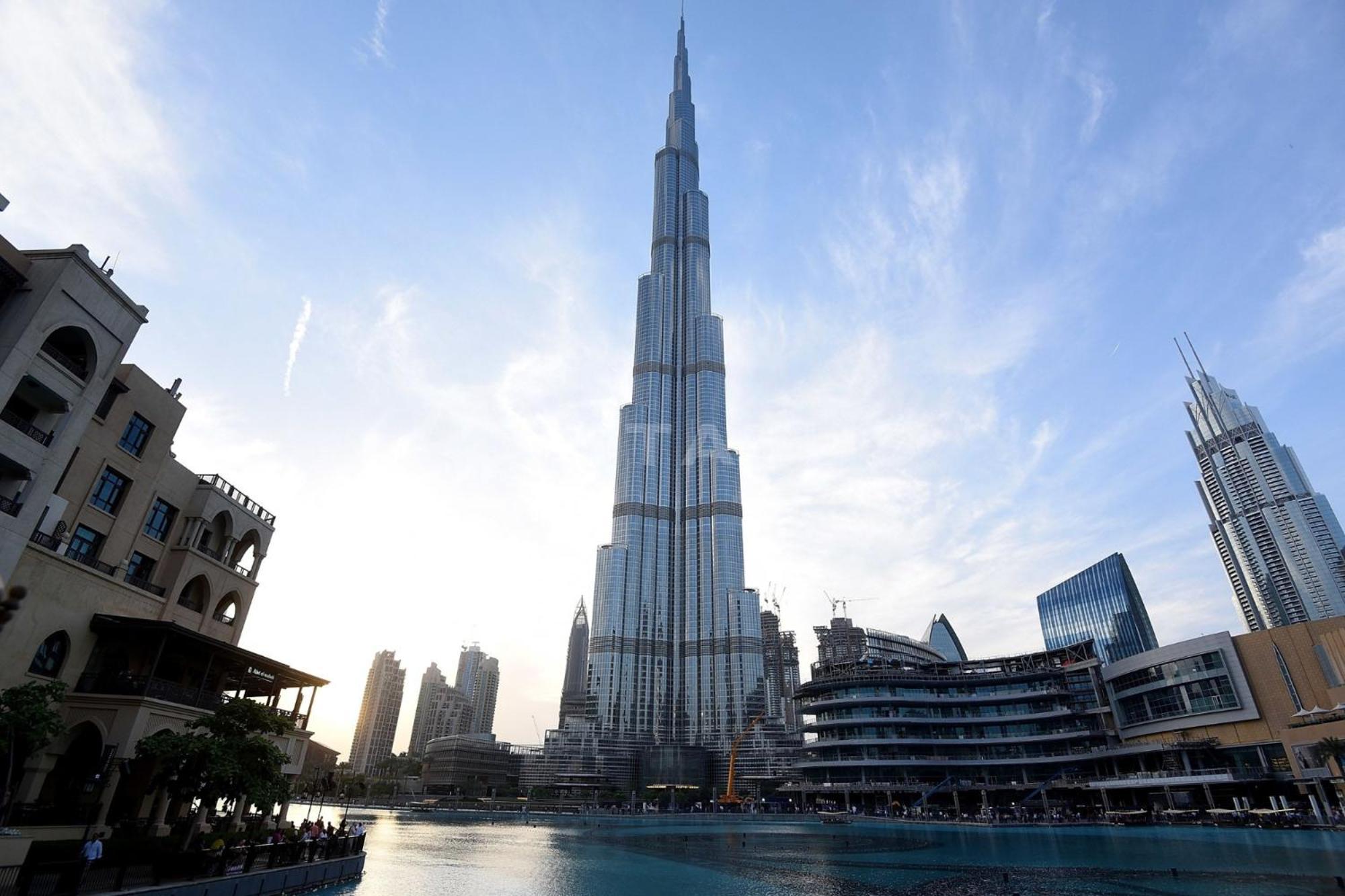 Apartment Canal View - Burj Al Najoom-l15 - Near Mall Dubai