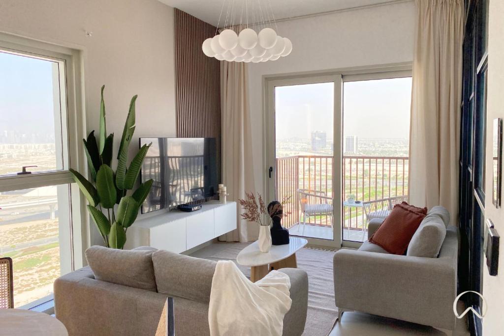 Oraya - Apt. With Skyline And Garden View Along With * Dubai