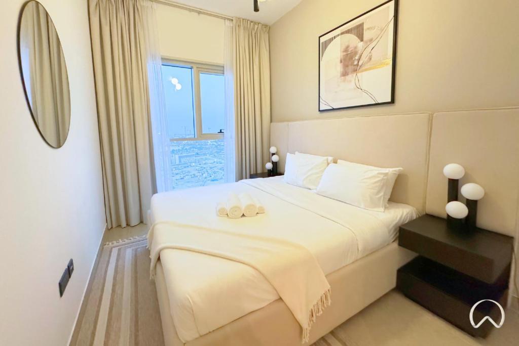 Oraya - Apt. With Skyline And Garden View Along With Apartment Dubai