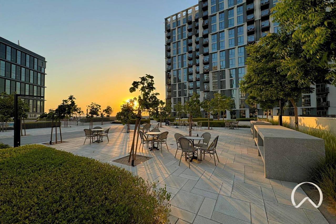 Apartment Oraya - Apt. With Skyline And Garden View Along With