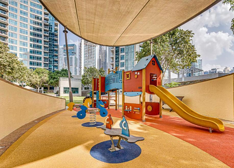 Apartment Stonetree - Spacious 1 Bedroom In Marina