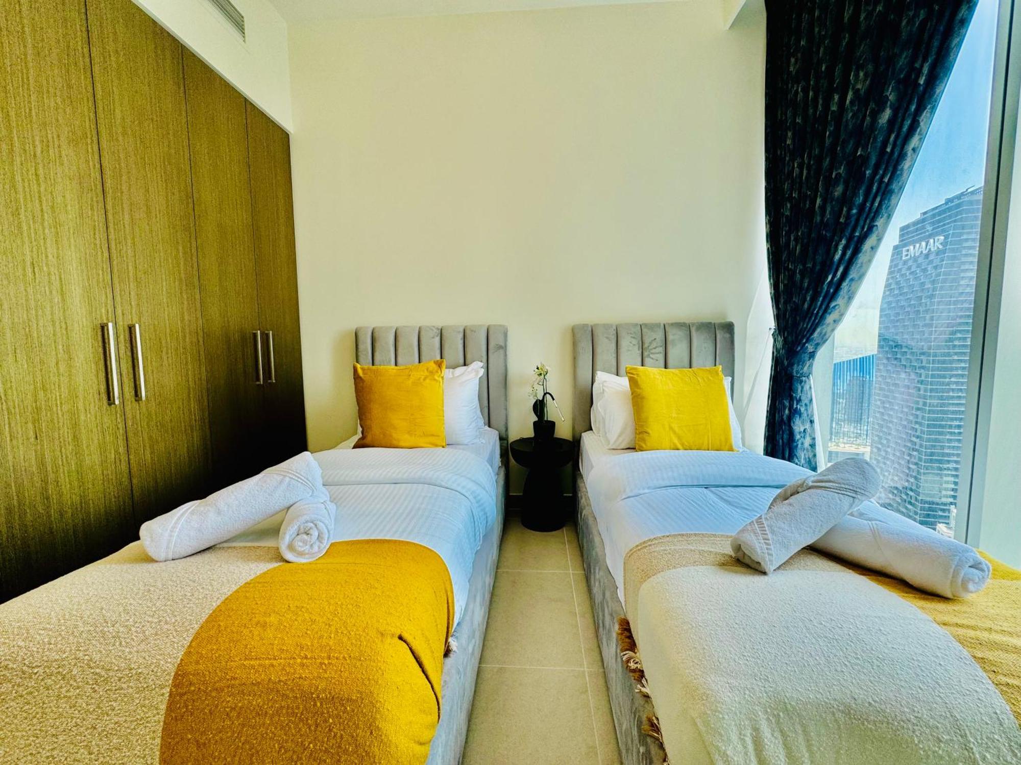 Venduras Homes - Tower, Downtown * Dubai