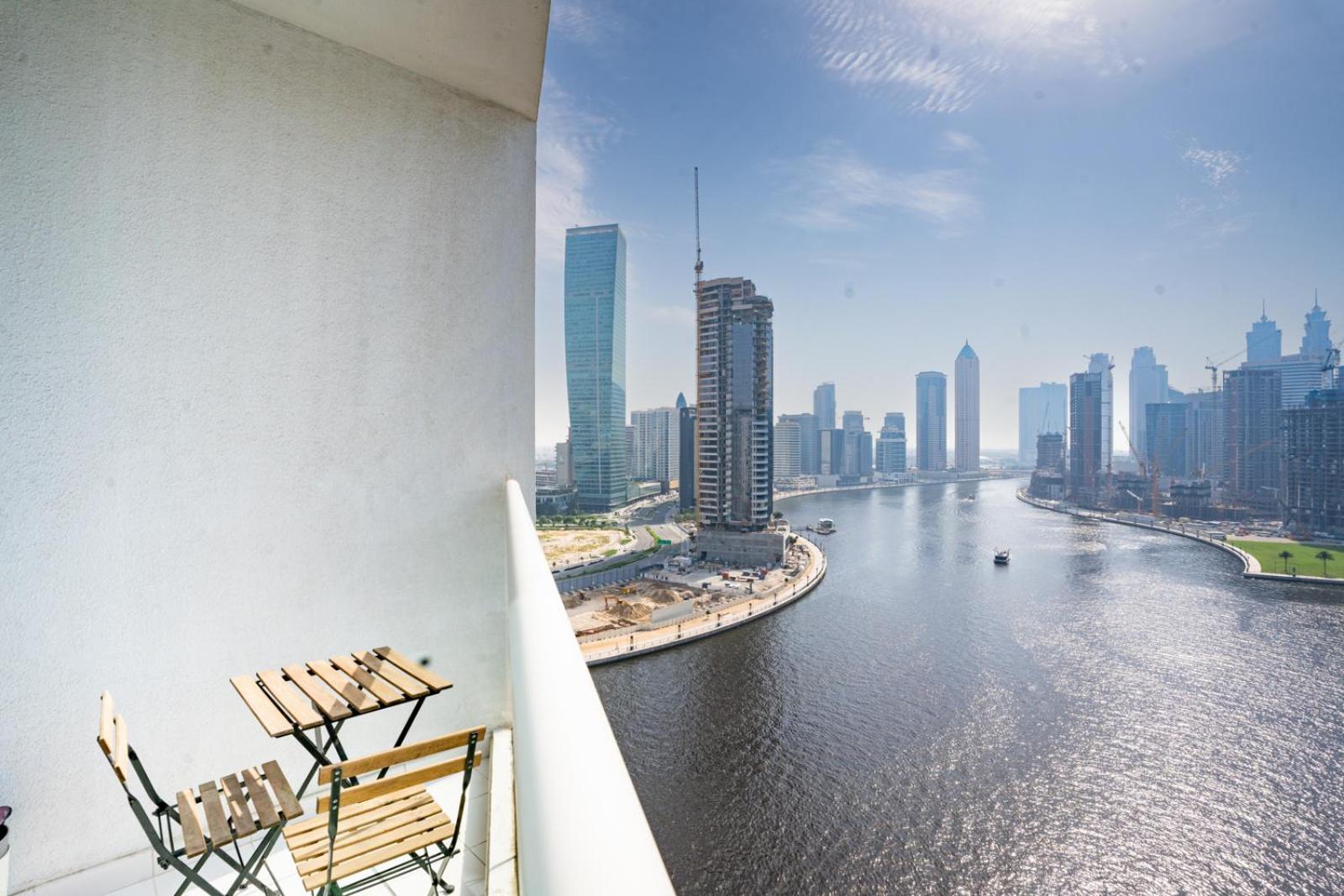 Apartment Escape 24 Luxury Damac Maison Prive Business Bay Dubai