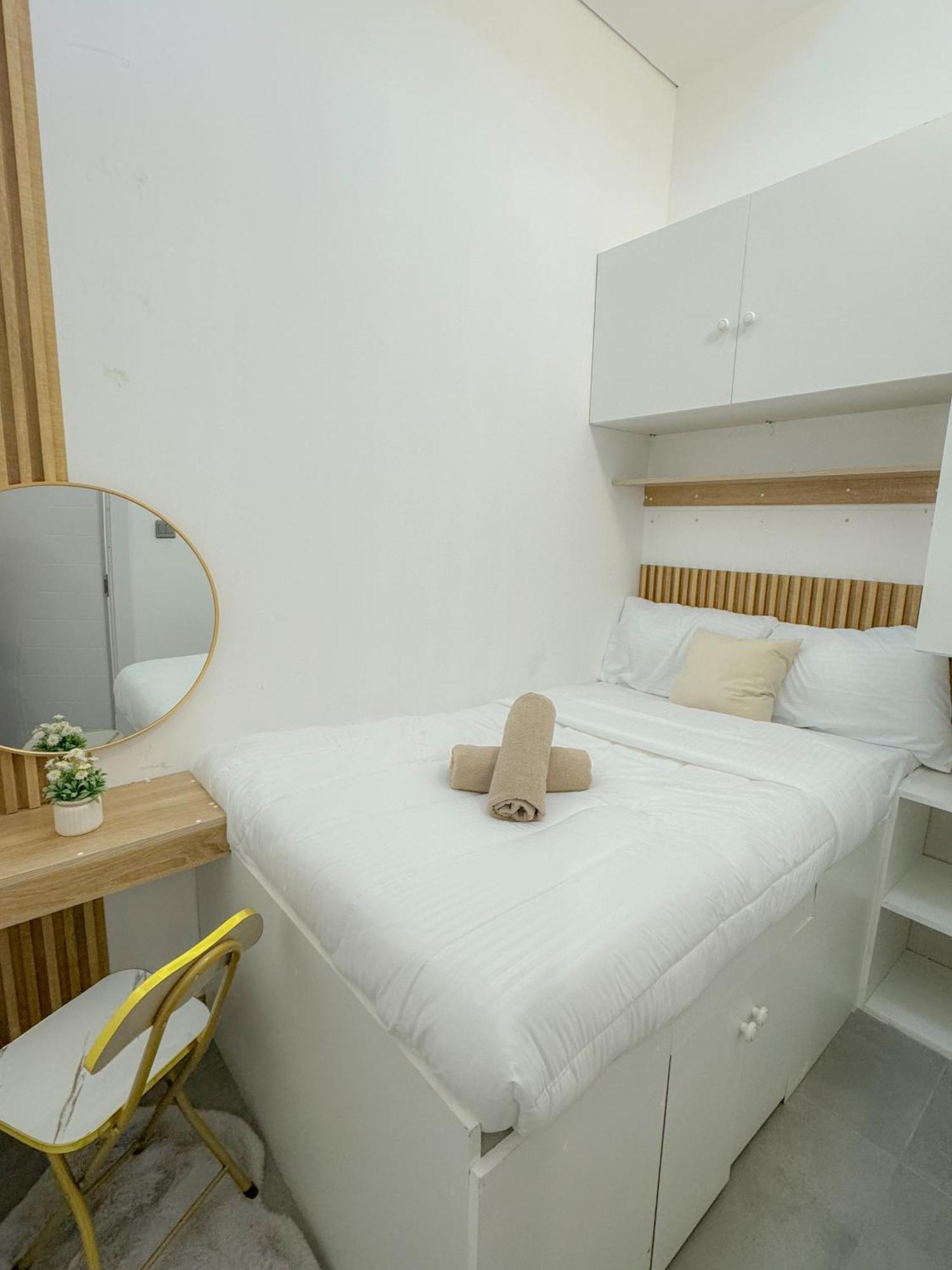Homestay Shared Near Downtown Business Bay *