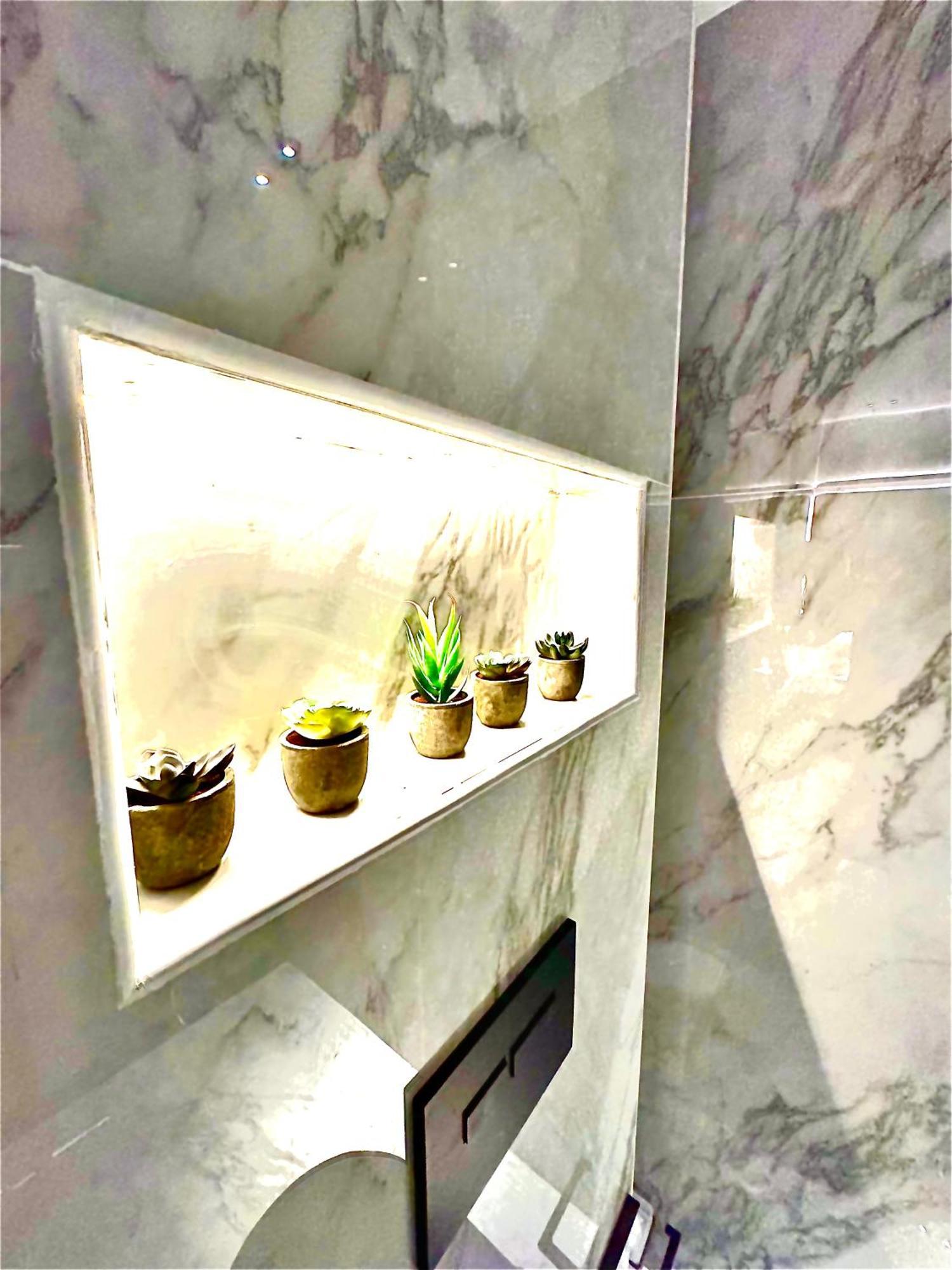 The Burj Khalifa Living - Spectacular Views Of Fountain - 3 Min Walk To Mall Apartment
