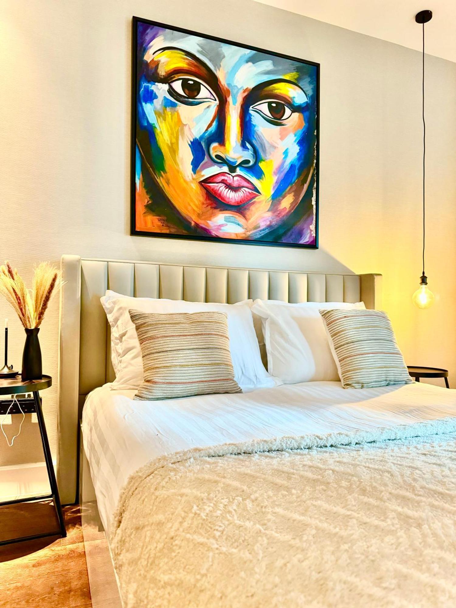 The Burj Khalifa Living - Spectacular Views Of Fountain - 3 Min Walk To Mall Apartment *