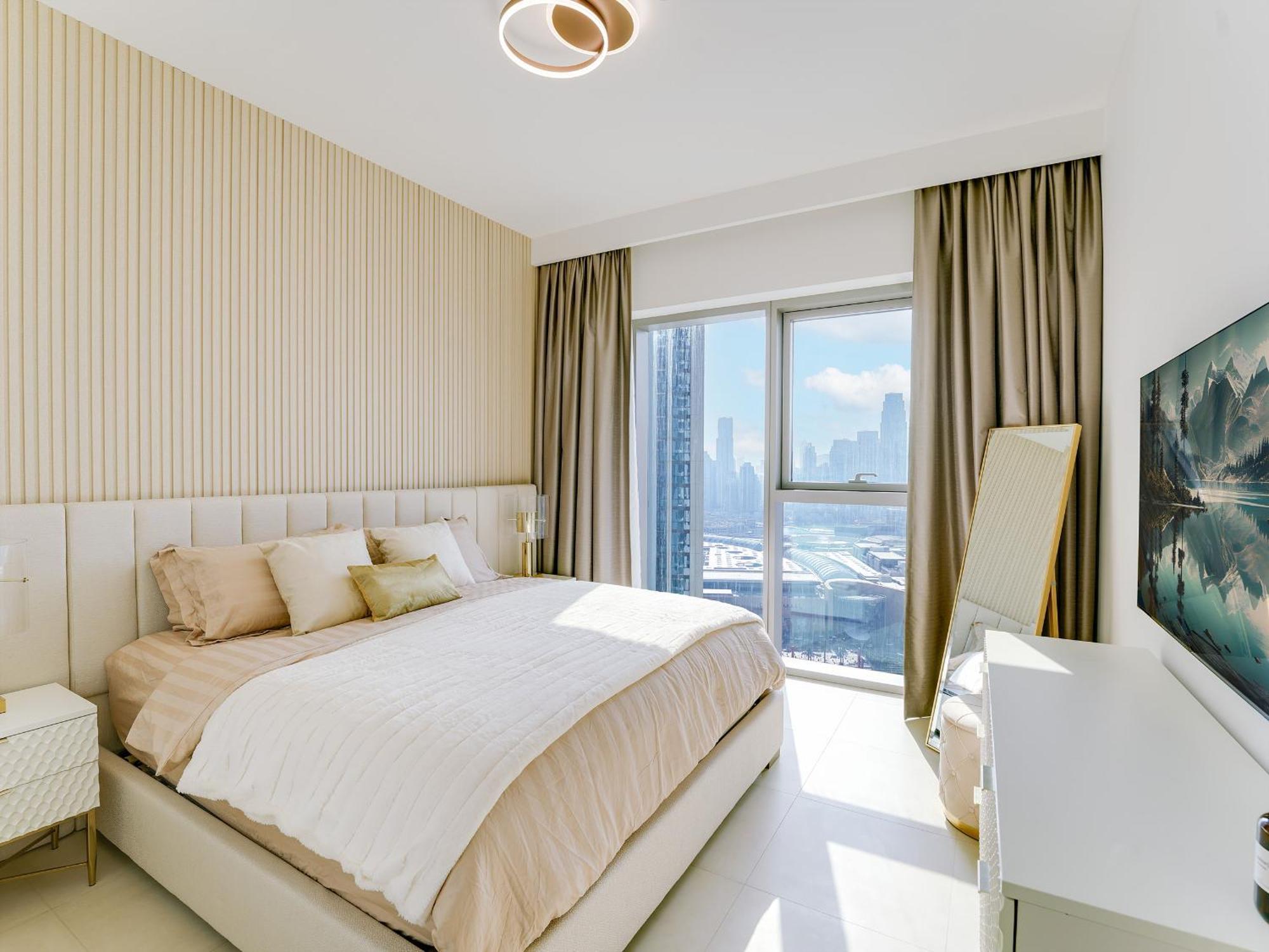 Luxury 2br Burj Khalifa Views 5min Walk Mall Apartment