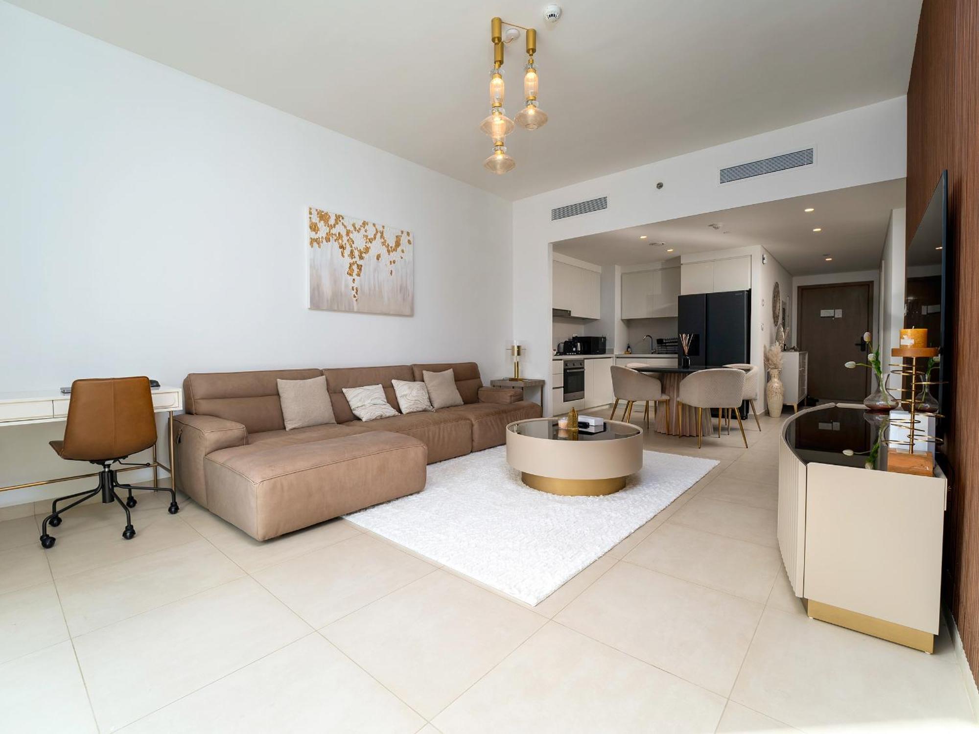 Apartment Luxury 2br Burj Khalifa Views 5min Walk Mall
