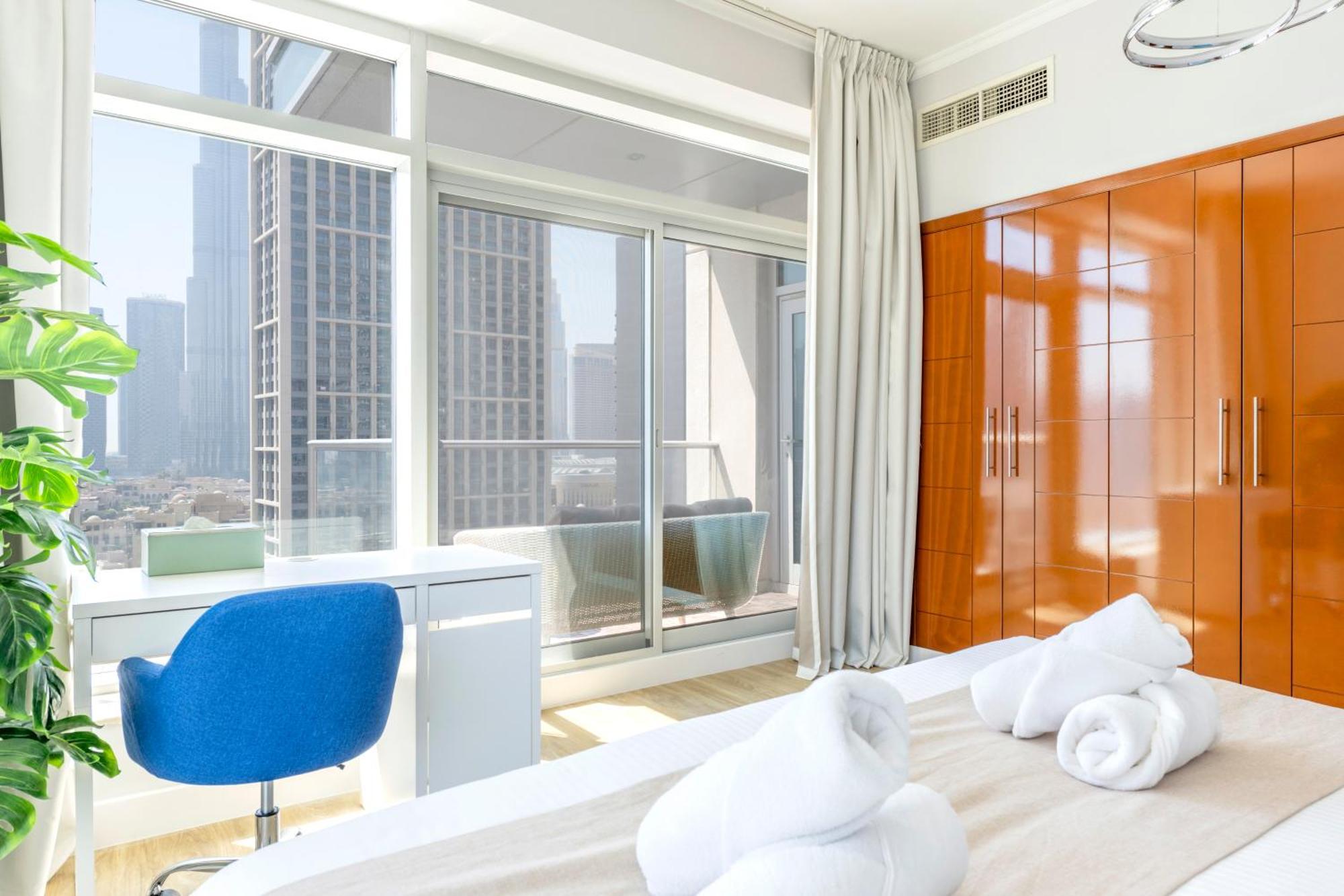 Apartment Luxury Downtown 2br - 5 Min To Fountain - Full Burj Khalifa View