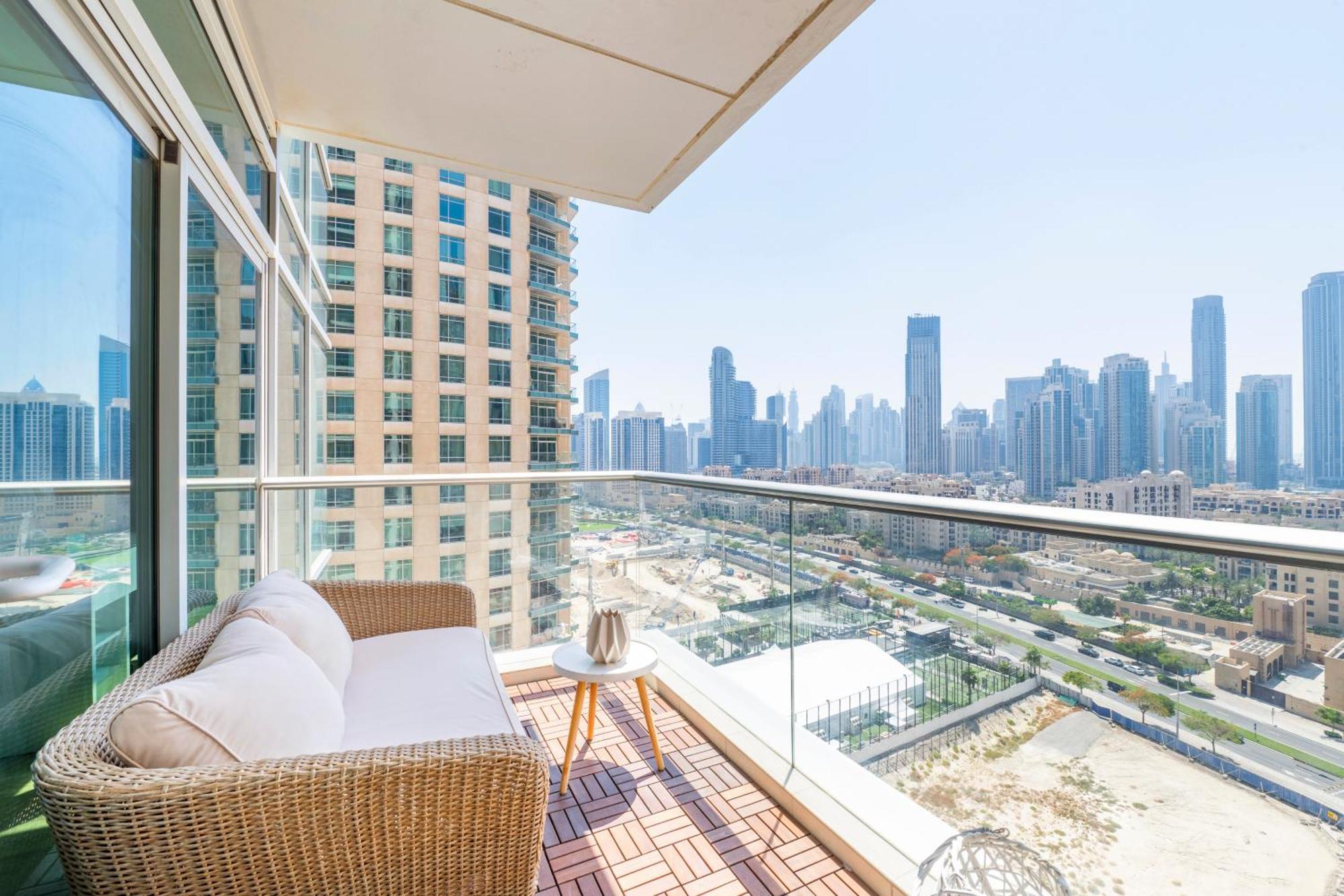 Apartment Luxury Downtown 2br - 5 Min To Fountain - Full Burj Khalifa View Dubai