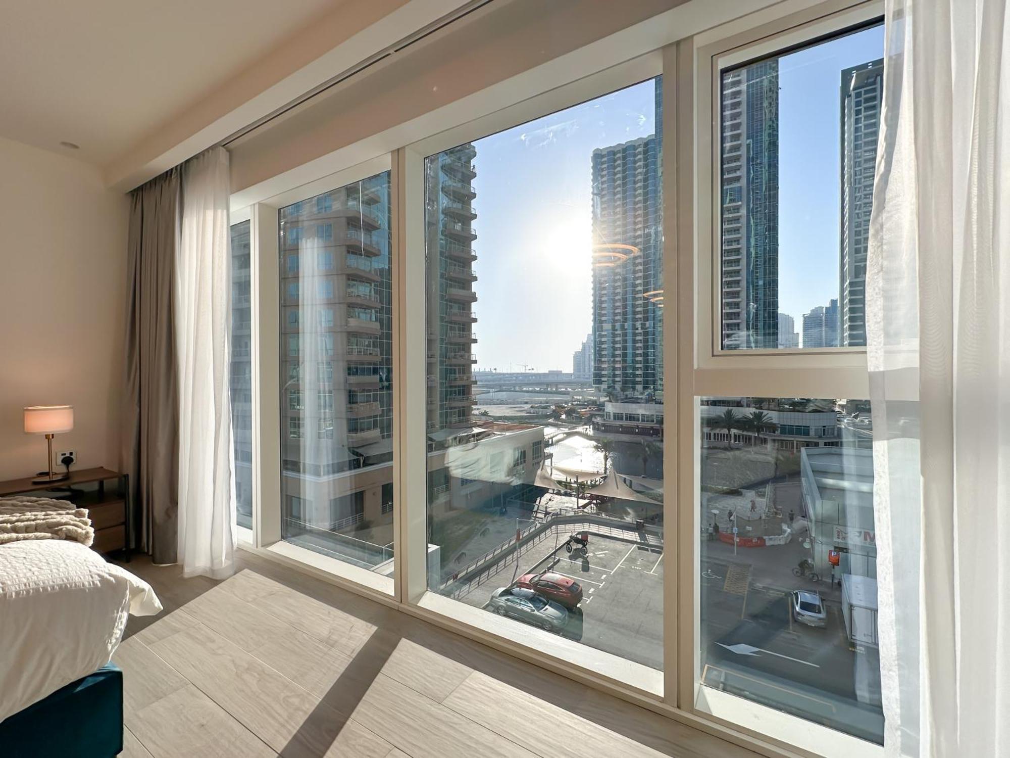 Trophy - Luxurious In Jlt W Golf Simulator Apartment Dubai