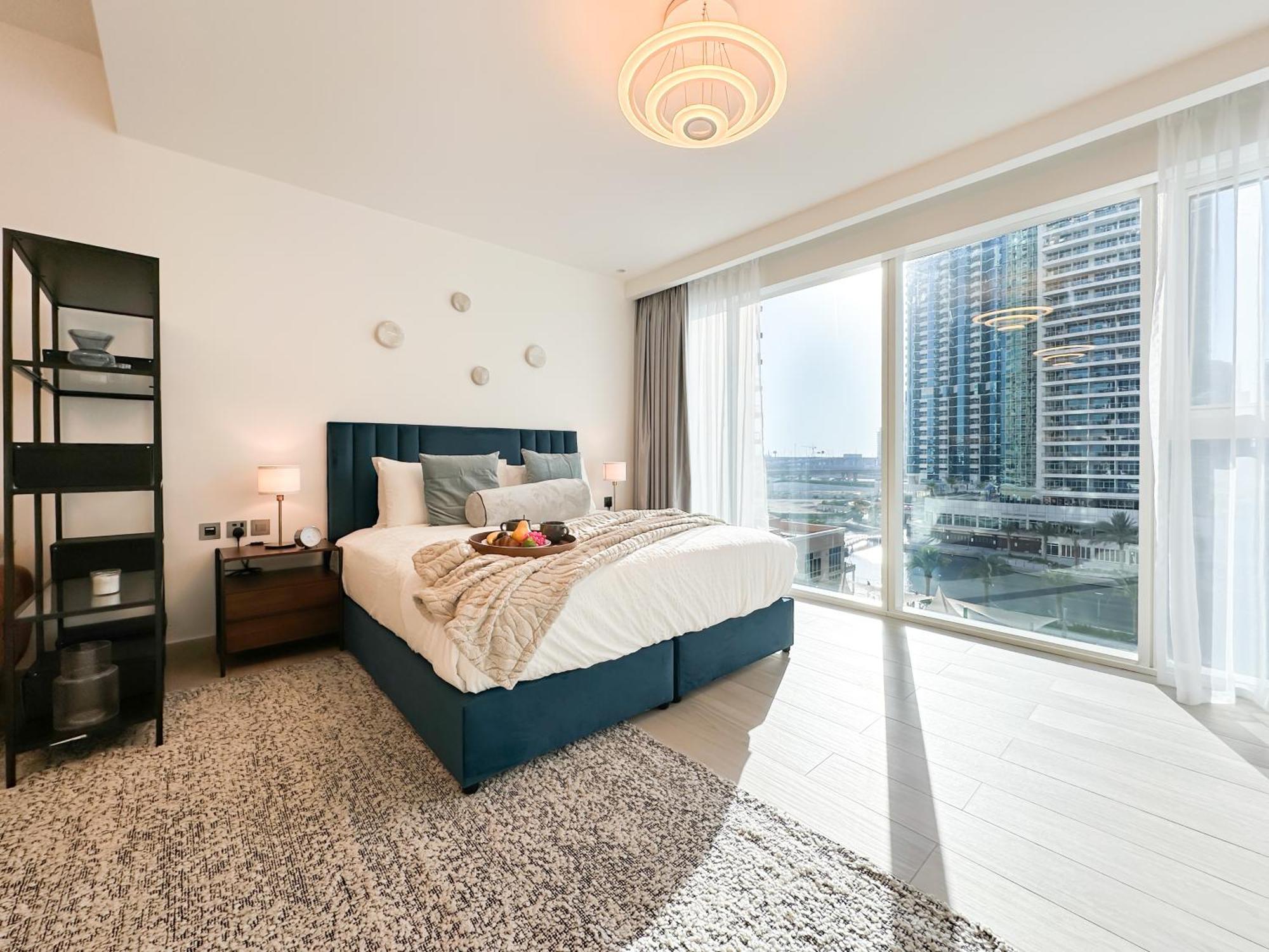 Trophy - Luxurious In Jlt W Golf Simulator Apartment Dubai