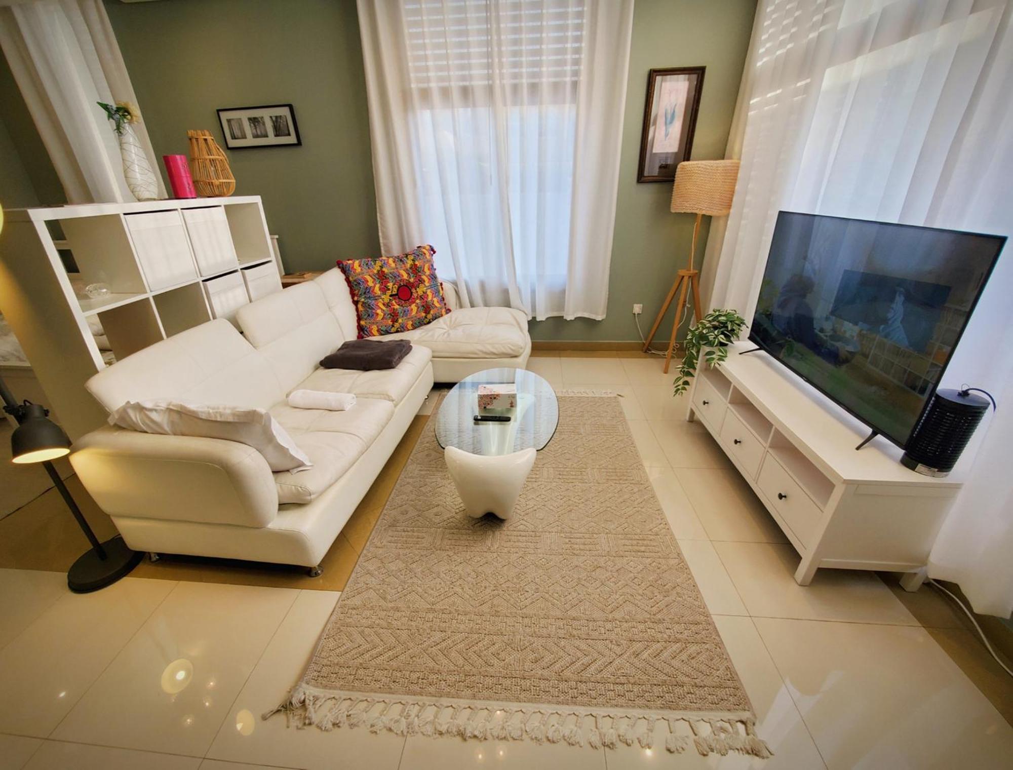 Cute House Sleeps 6 Patio Nr Metro Free Parking *