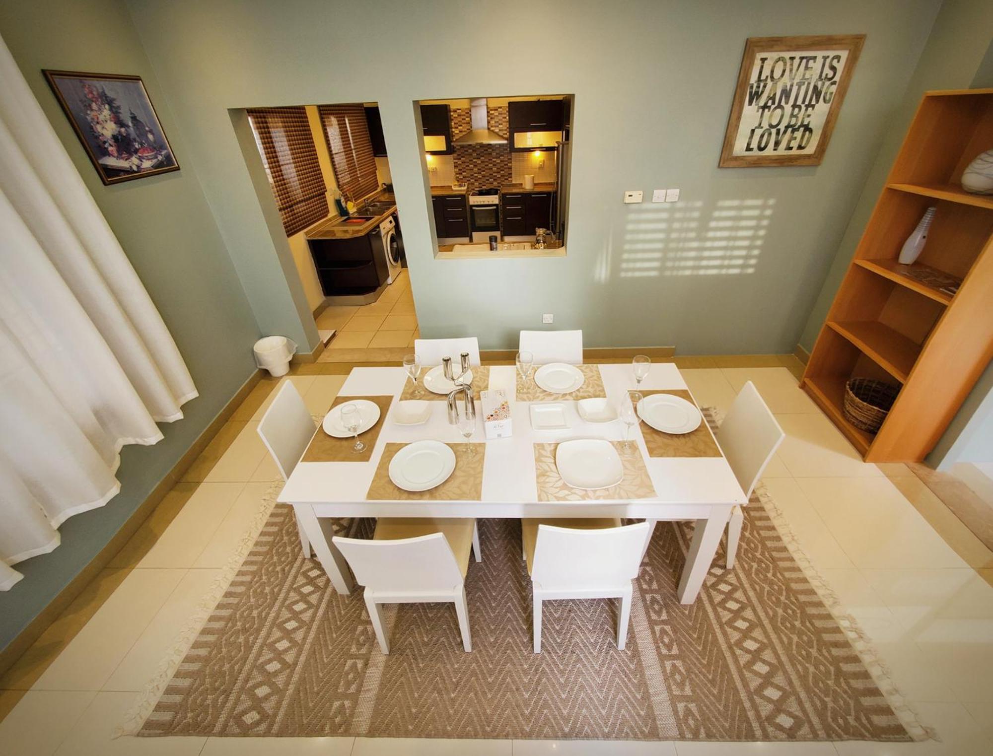 Cute House Sleeps 6 Patio Nr Metro Free Parking Holiday home