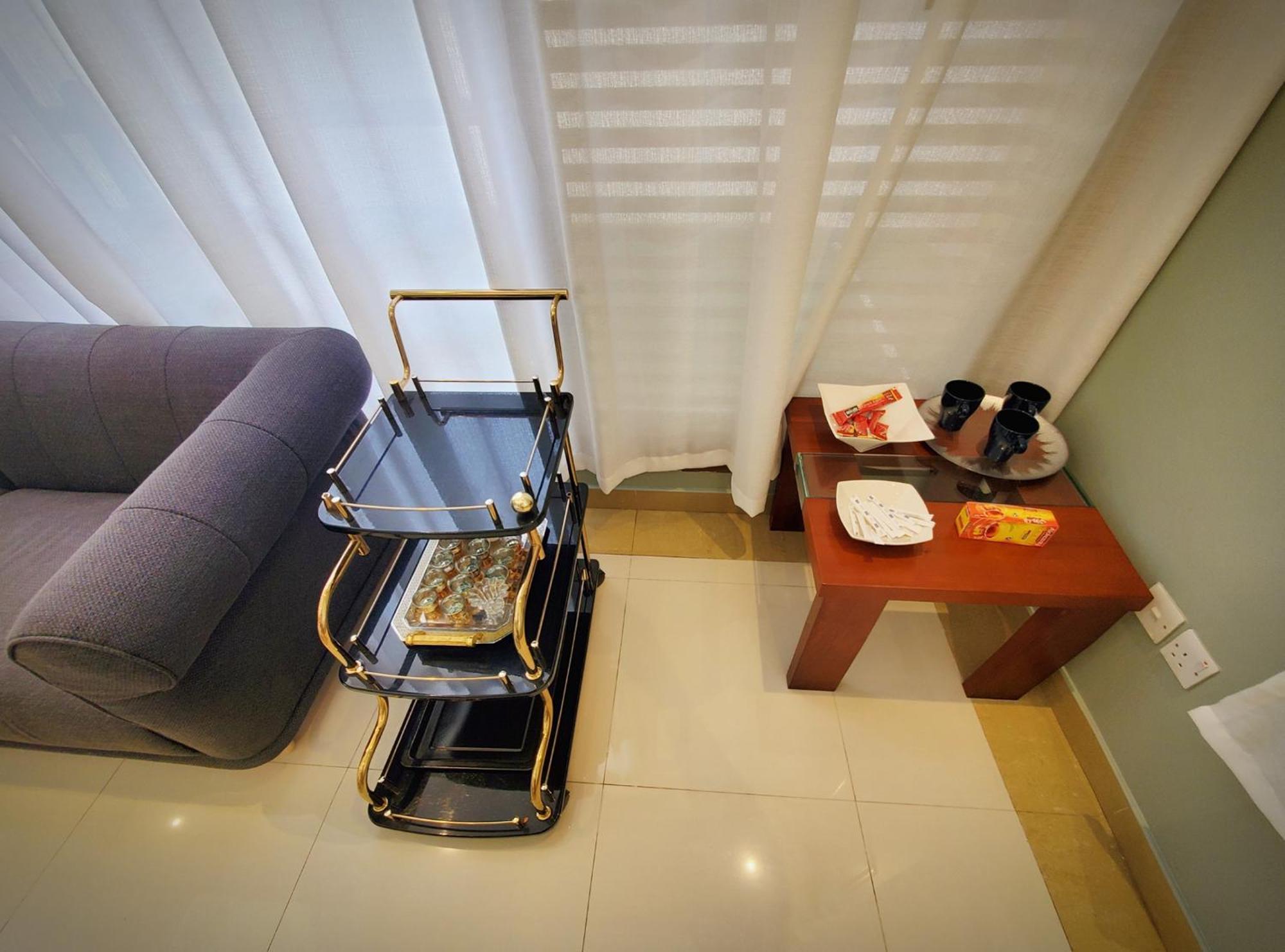 Cute House Sleeps 6 Patio Nr Metro Free Parking *