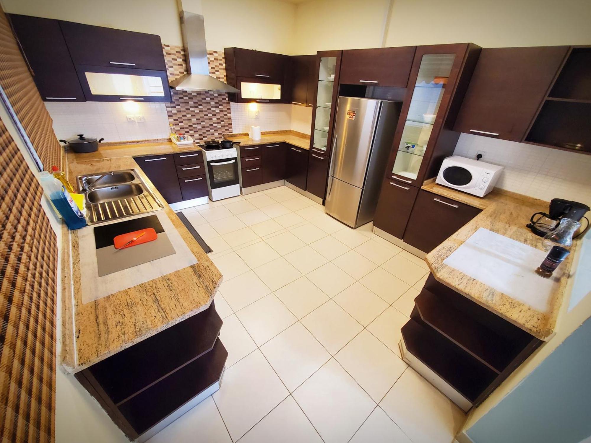 Holiday home Cute House Sleeps 6 Patio Nr Metro Free Parking