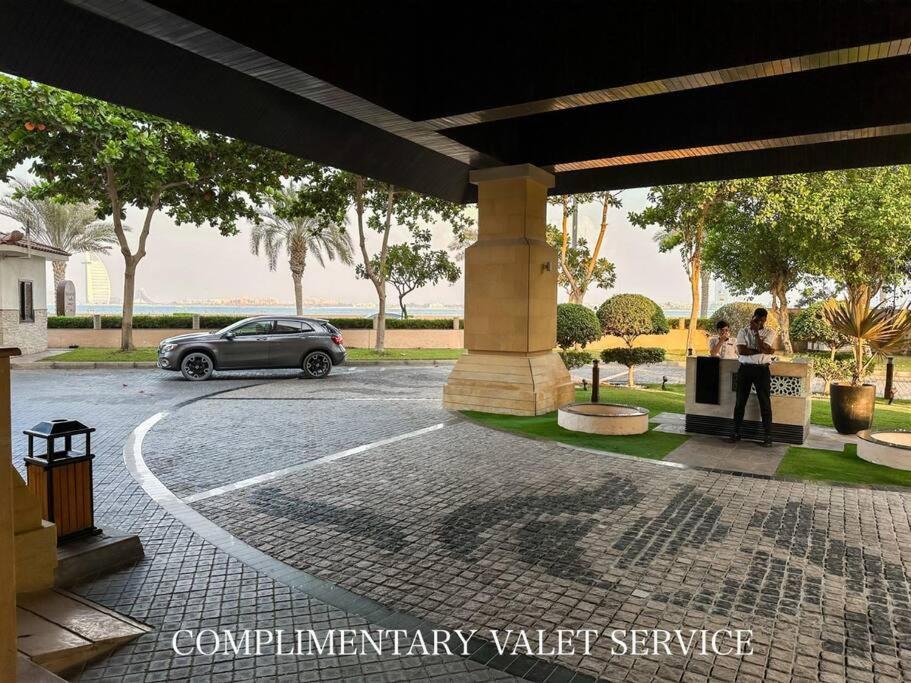 Upgraded 2br - Beachfront - 5 Star Apartment Dubai