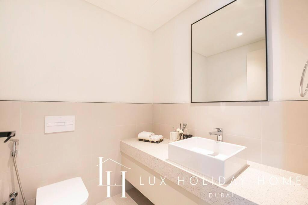 Lux The Marina Vista Beachfront 3 Apartamento Dubai