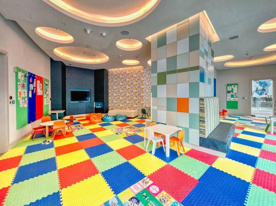 Ultra Modern 3 Bedroom With Direct Access To Mall * Dubai