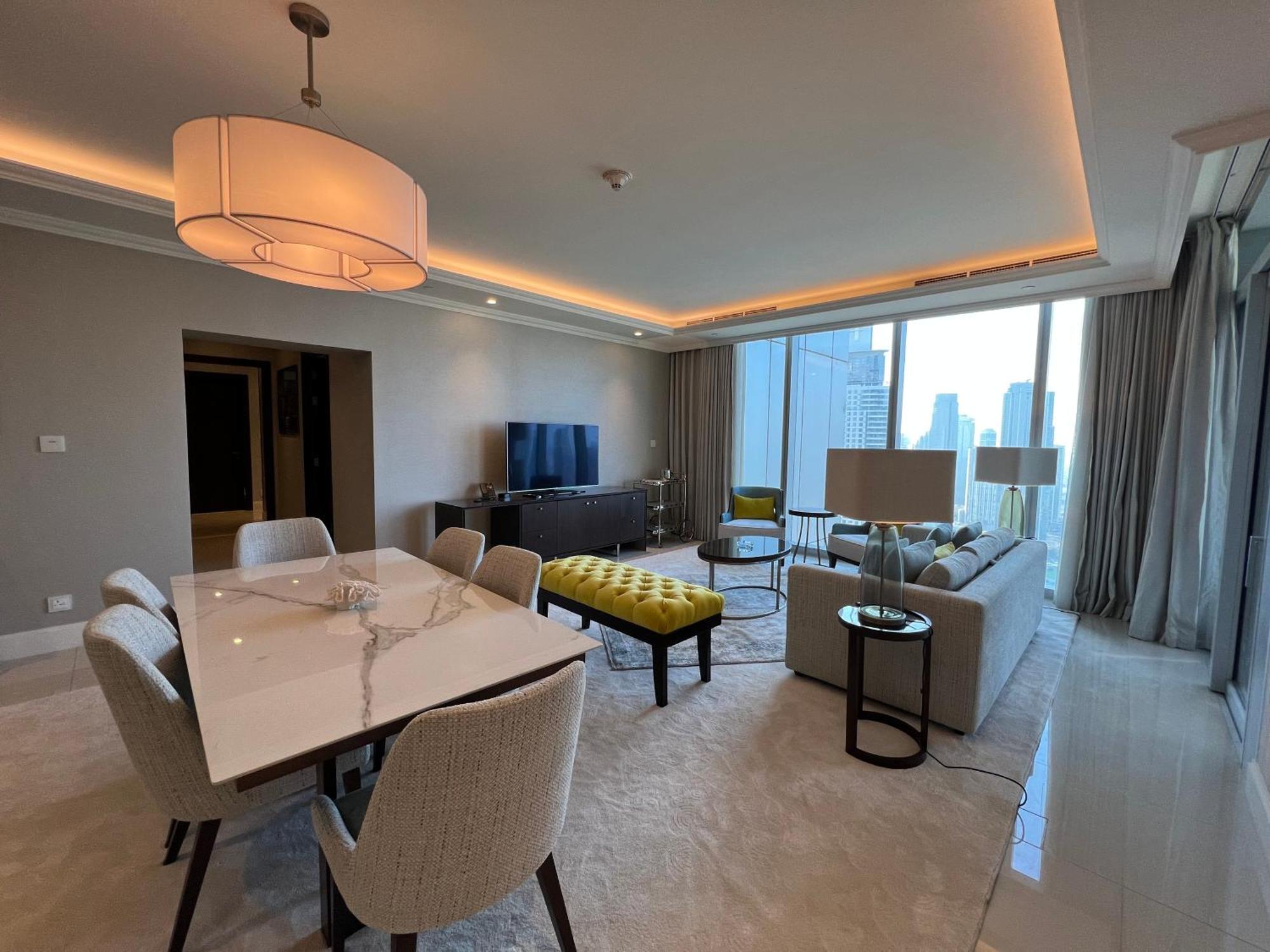 Apartment Ultra Modern 3 Bedroom With Direct Access To Mall