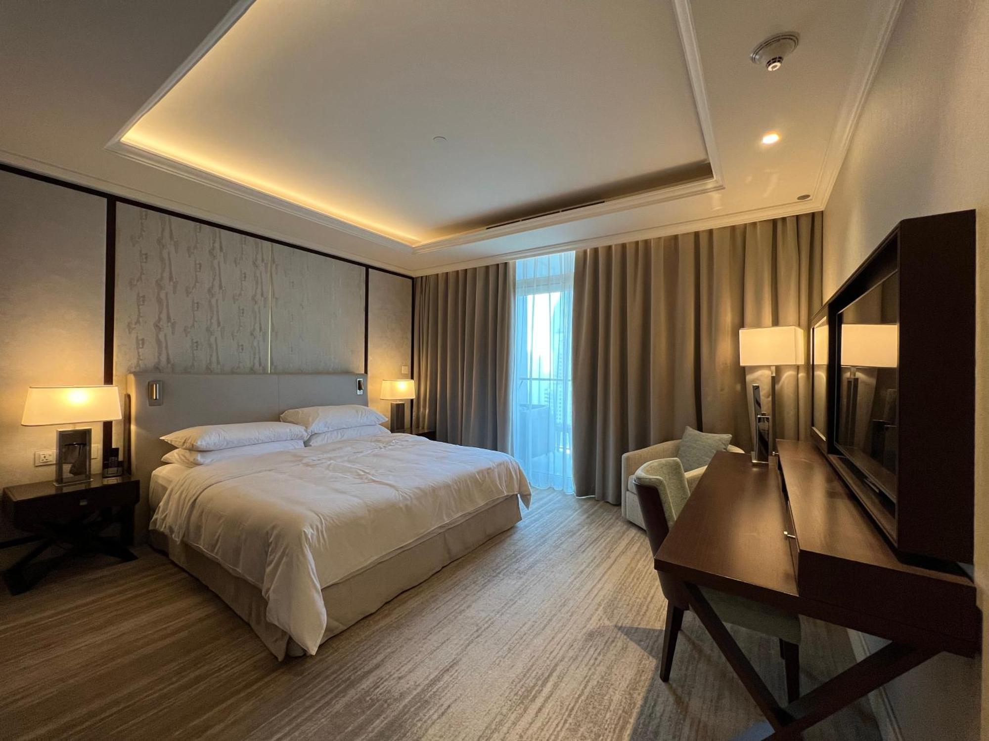 Ultra Modern 3 Bedroom With Direct Access To Mall Dubai
