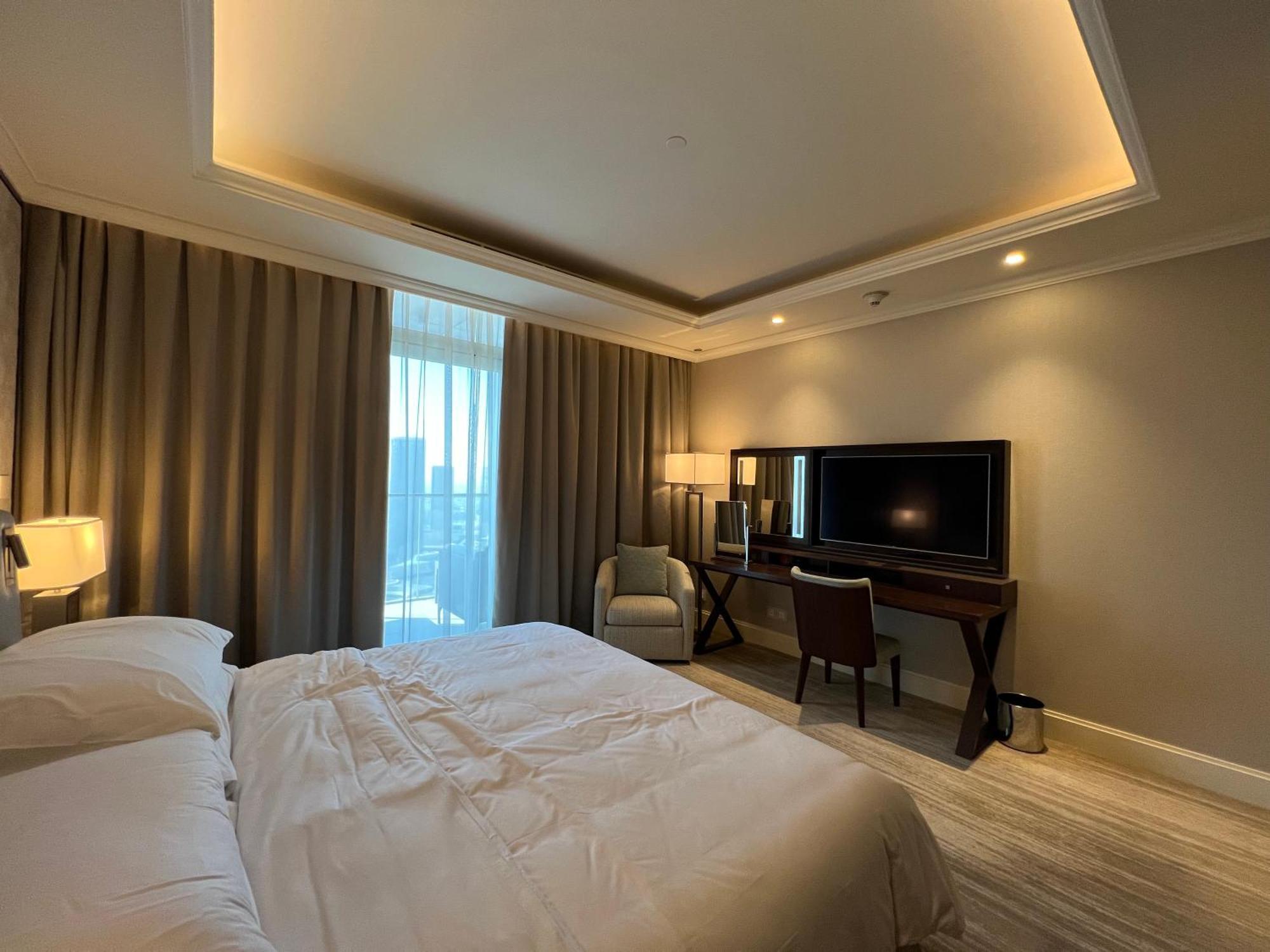 Ultra Modern 3 Bedroom With Direct Access To Mall *
