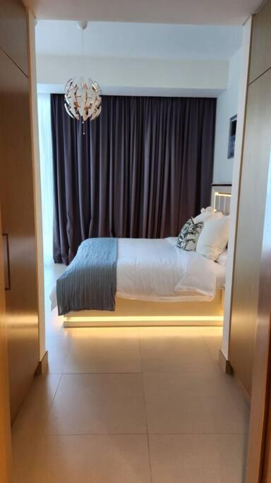 Jbr-yet Easy To Get Here By Car Dubai