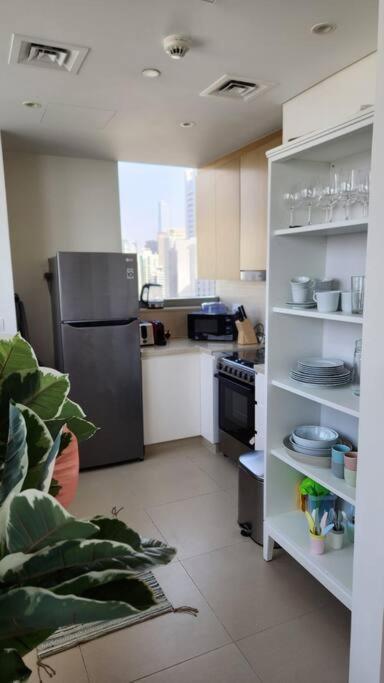 Jbr-yet Easy To Get Here By Car Apartment