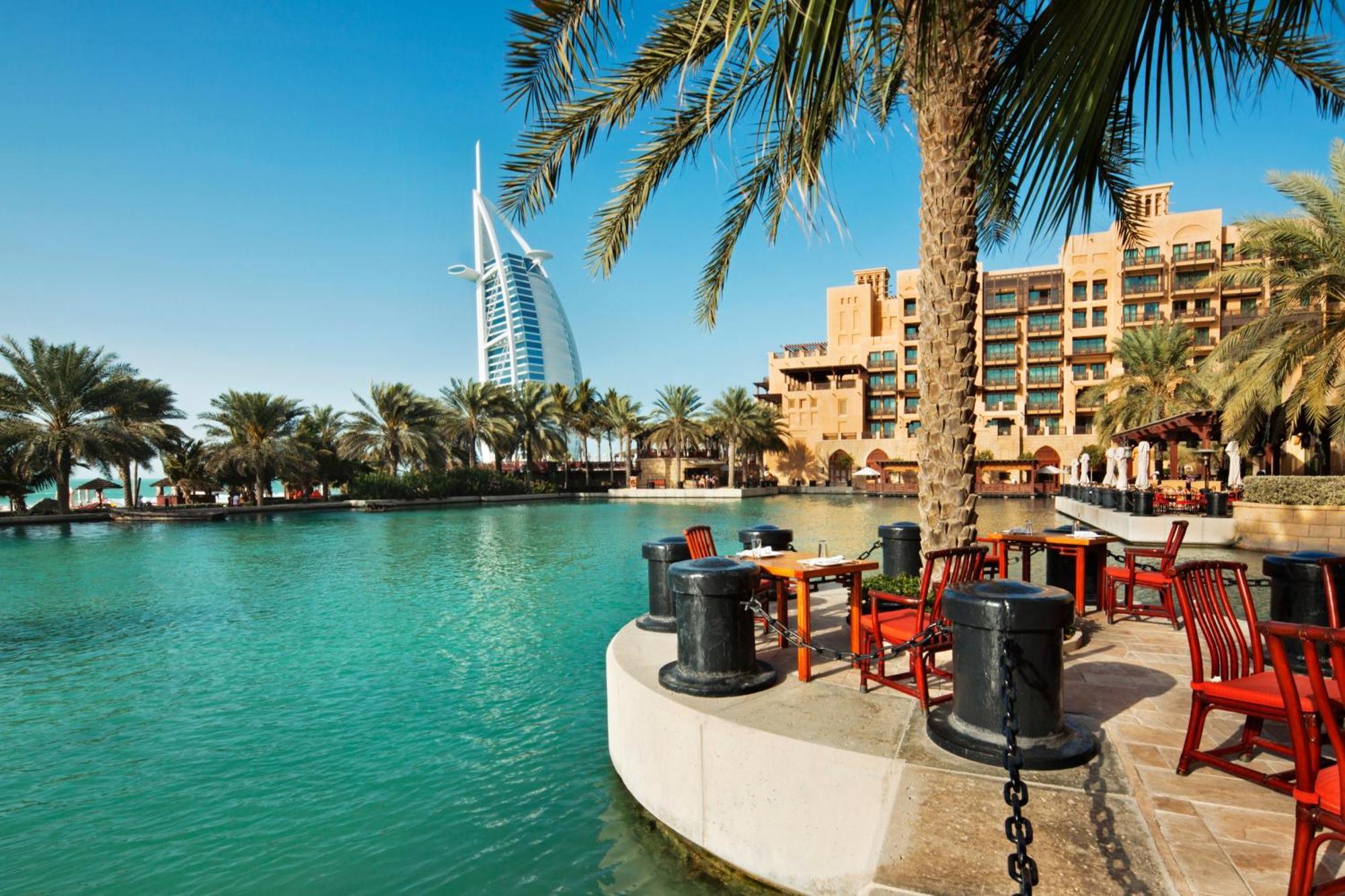 Burj Crown - Sky High, Downtown Ocean View, Opposite Mall
