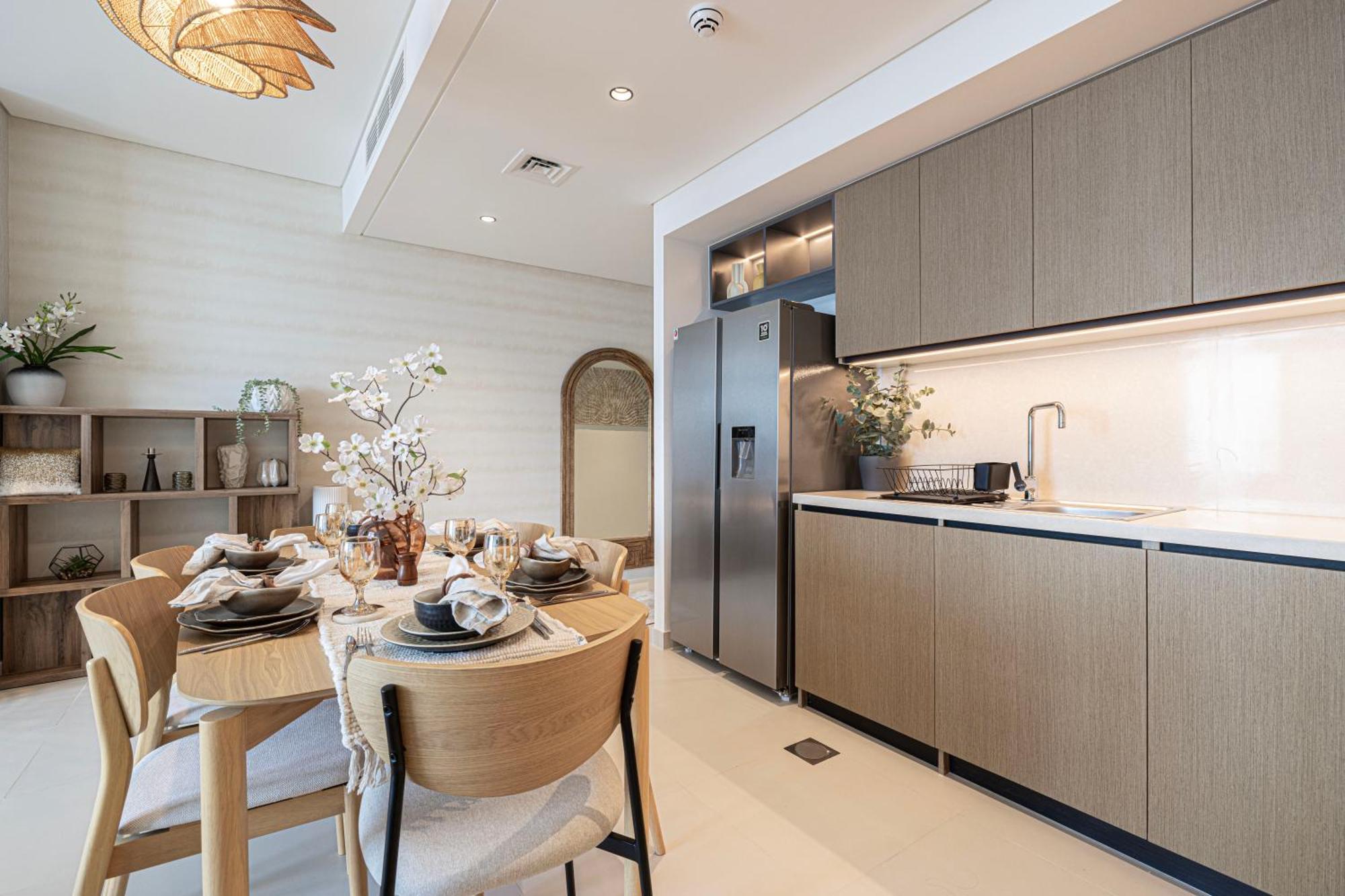 Burj Crown - Sky High, Downtown Ocean View, Opposite Mall Apartment Dubai