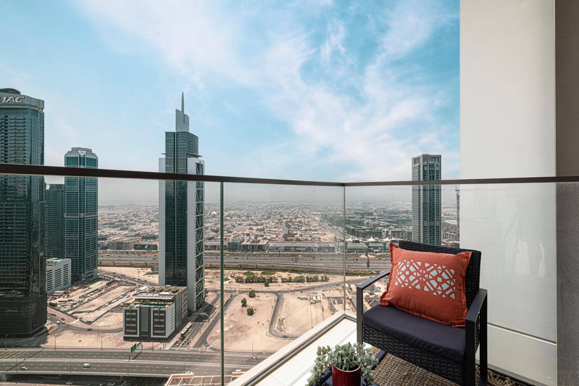 Apartment Burj Crown - Sky High, Downtown Ocean View, Opposite Mall *
