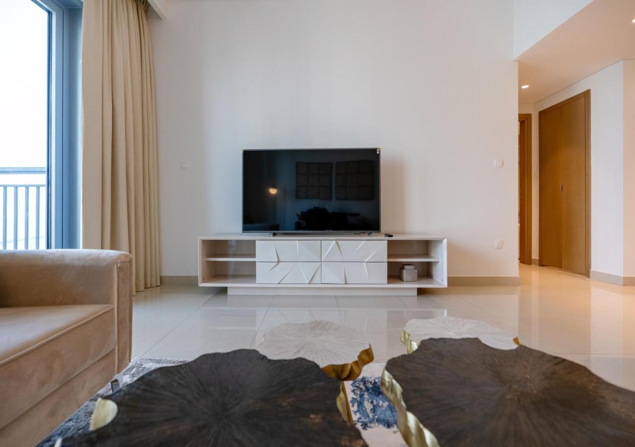 Apartment Savis Home- Vibrant Neighborhood With Creek View *