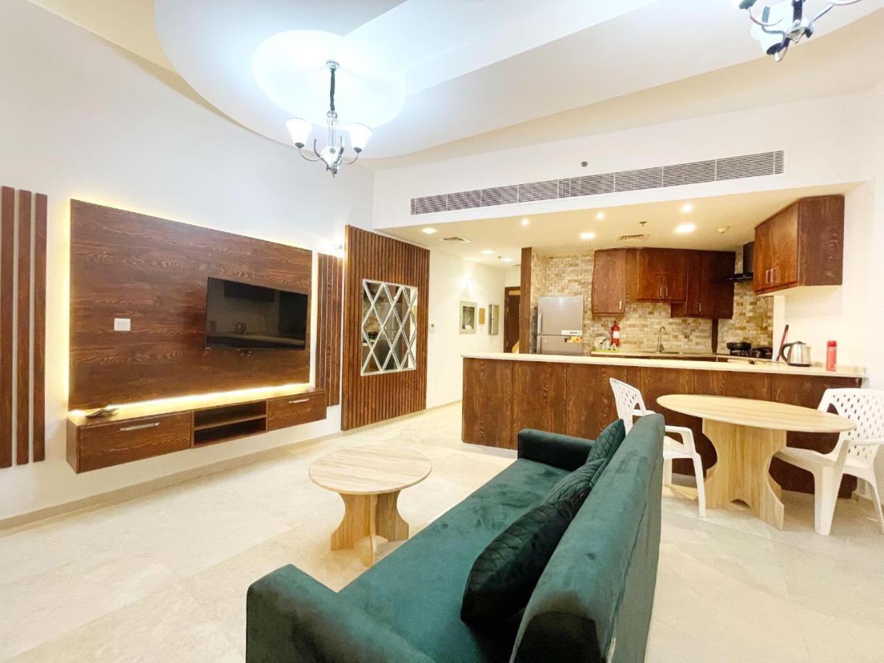 Apartment Zenith Smart - Zenith Tower A2